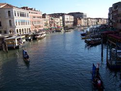 Stays in Italian art Cities